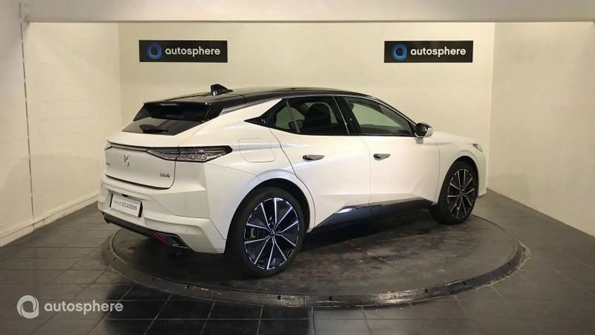 DS Automobiles DS 4 E-TENSE 225ch Rivoli - 2