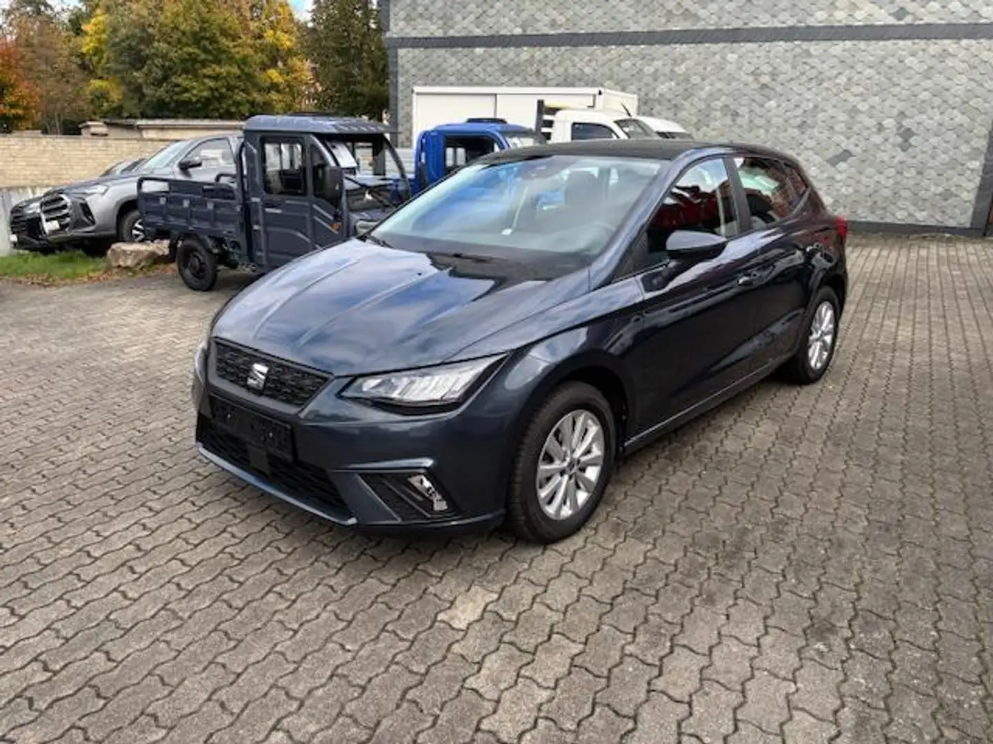 SEAT Ibiza 1.0 TSI Style+ALLWETTER+LED+GARANTIE 04/29 Grau - 2