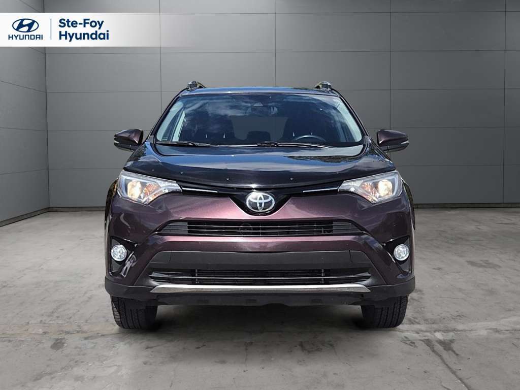2018 Toyota RAV4 XLE | SIÈGES & VOLANT CHAUFFANTS | JAMAIS ACC — снимка 1