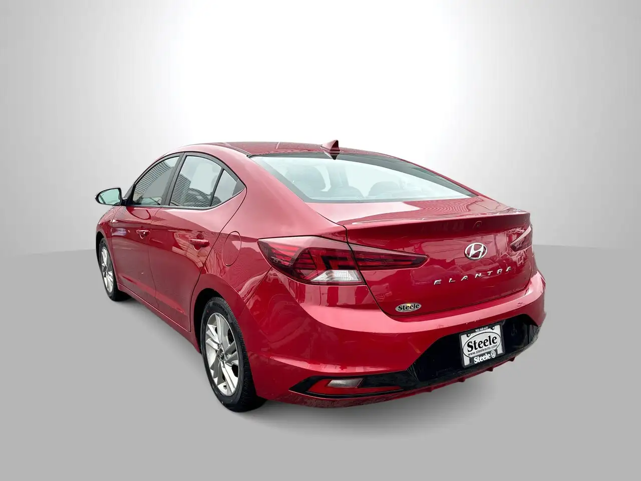 Hyundai ELANTRA снимка Hyundai ELANTRA