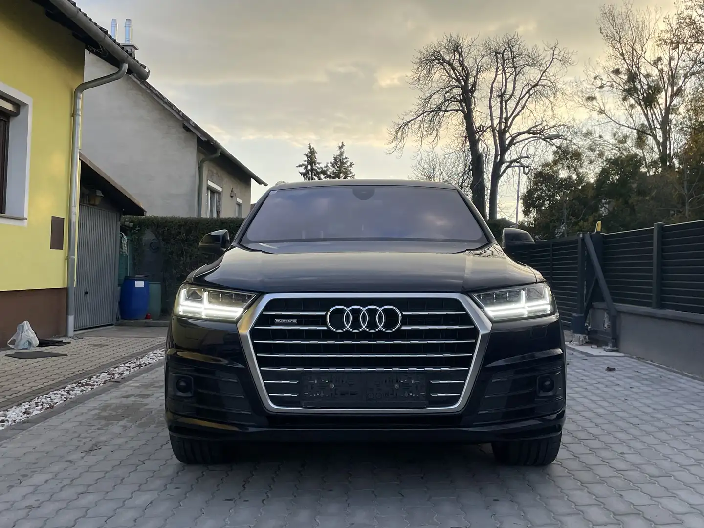 Audi Q7 3,0 TDI quattro Tiptronic Schwarz - 2