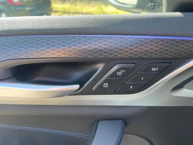 BMW X3 M view 9
