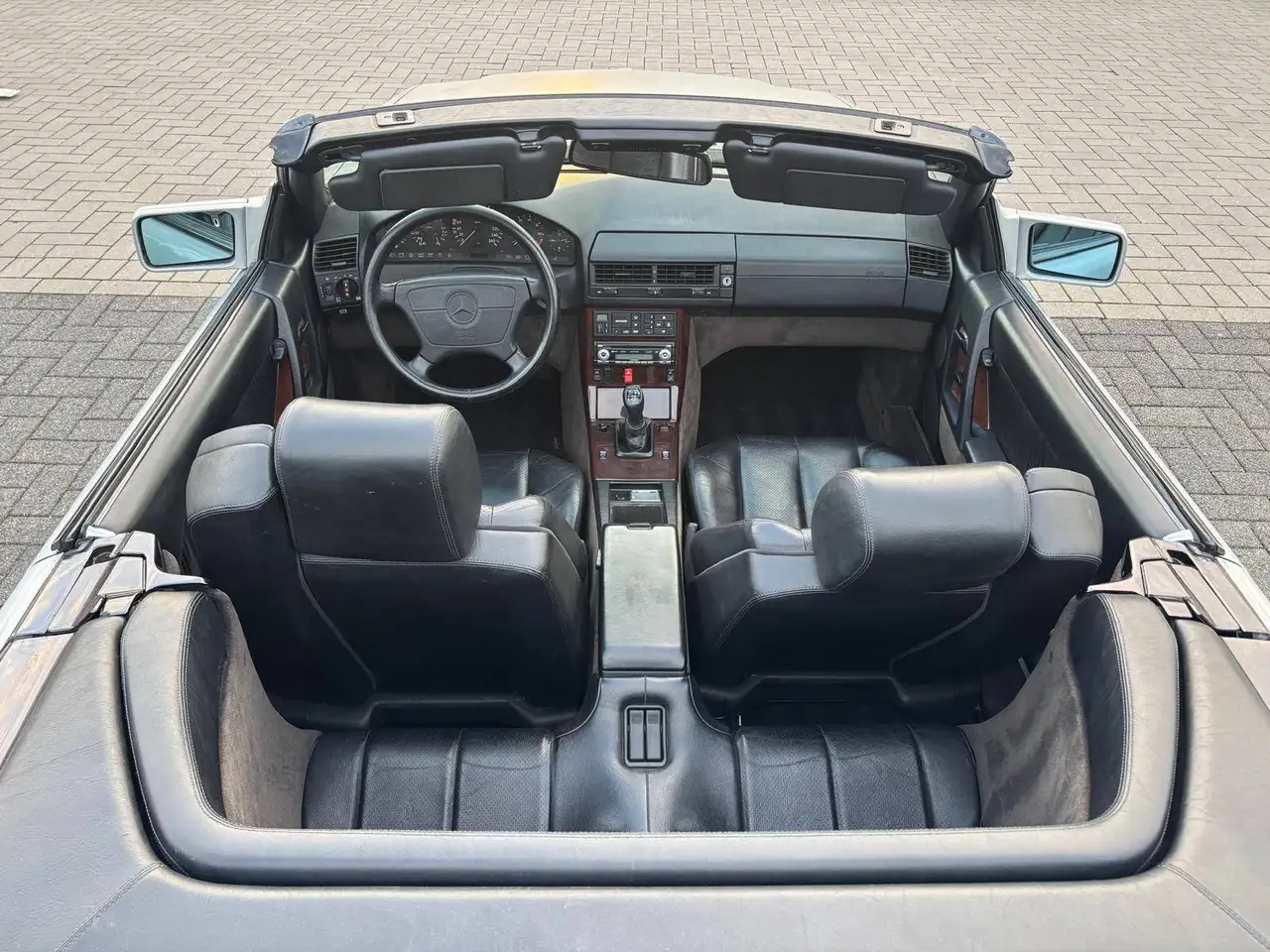 Mercedes-Benz SL 280, foto 4