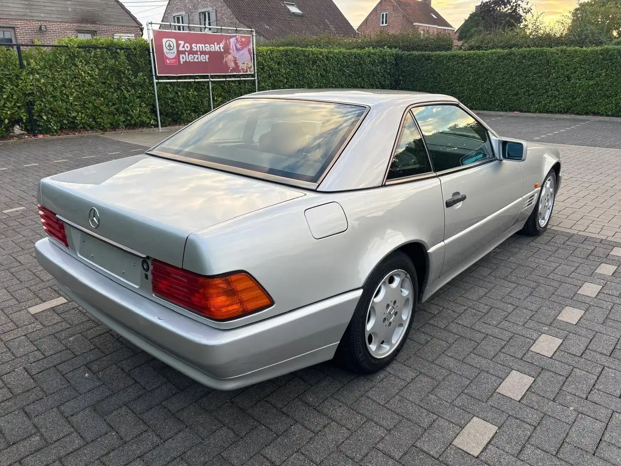 Mercedes-Benz SL 280, foto 10