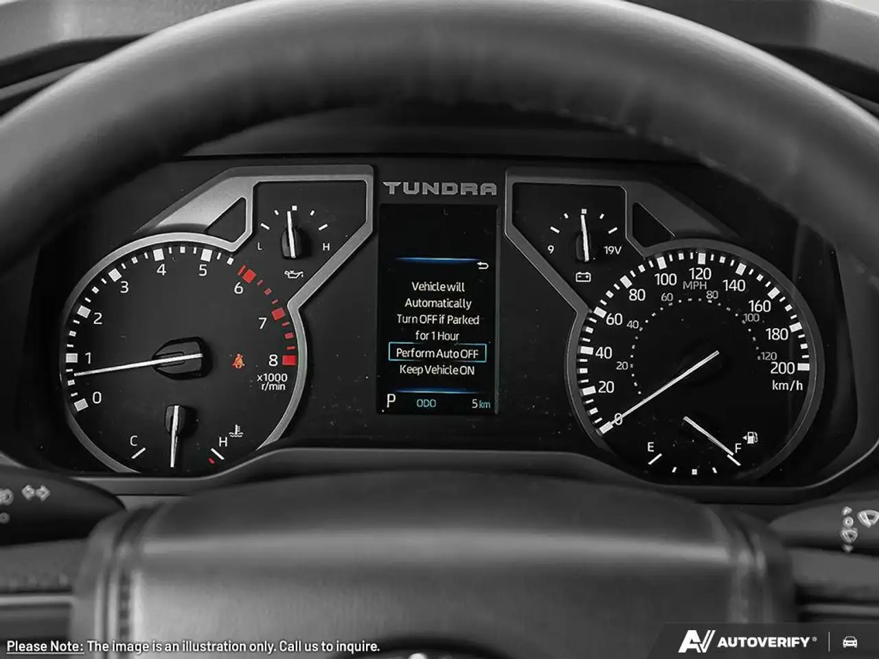 Toyota Tundra снимка Toyota Tundra