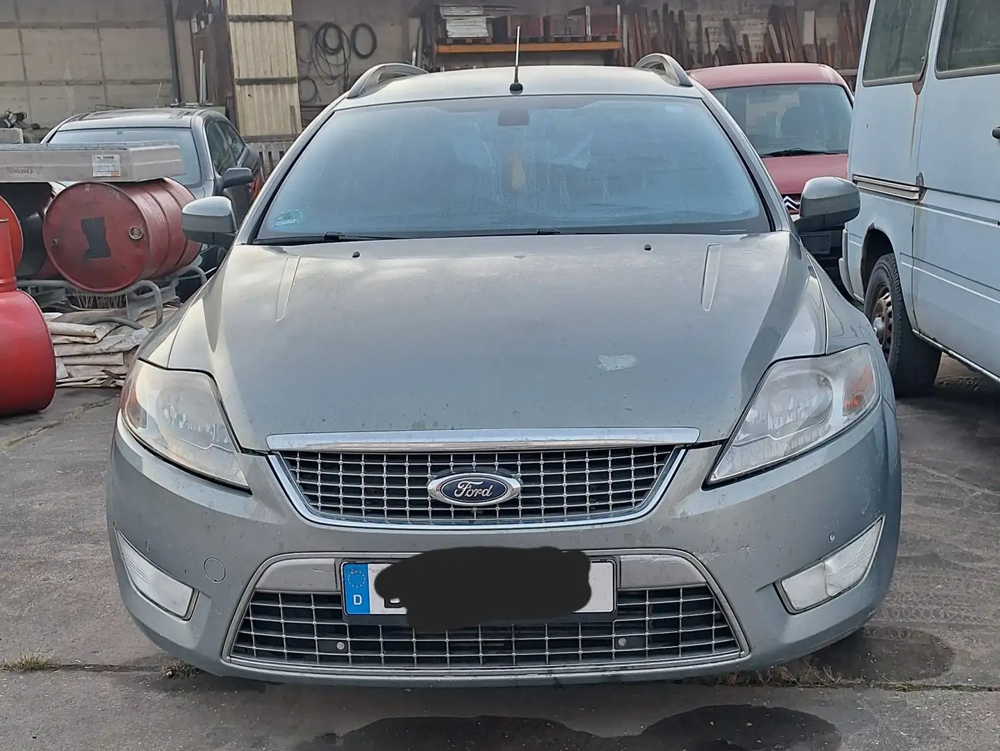 Ford Mondeo Mondeo Turnier 2.0 TDCi Aut. Titanium S Grau - 1