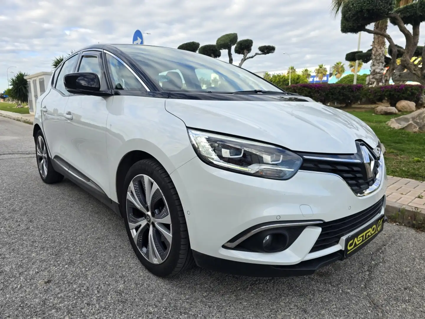 Renault Grand Scenic 1.3 TCe Zen 103kW Blanco - 1