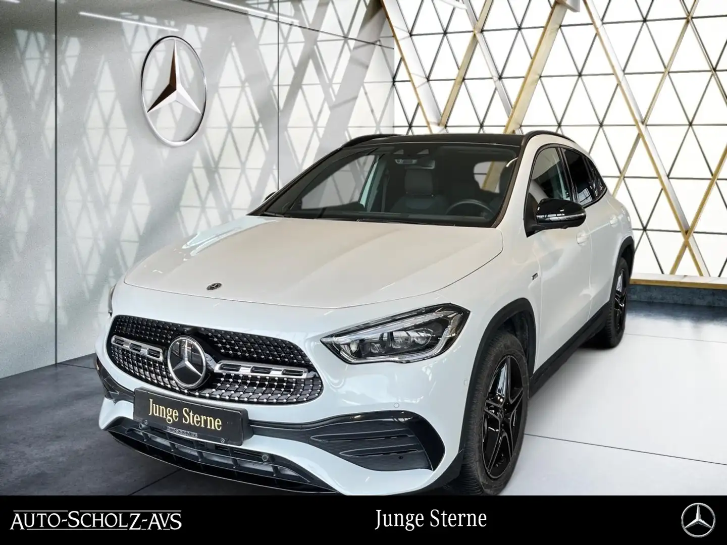 Mercedes-Benz GLA 250 e AMG+MBUX+Burm+MBeam+Night+Ambiente+LED Weiß - 1