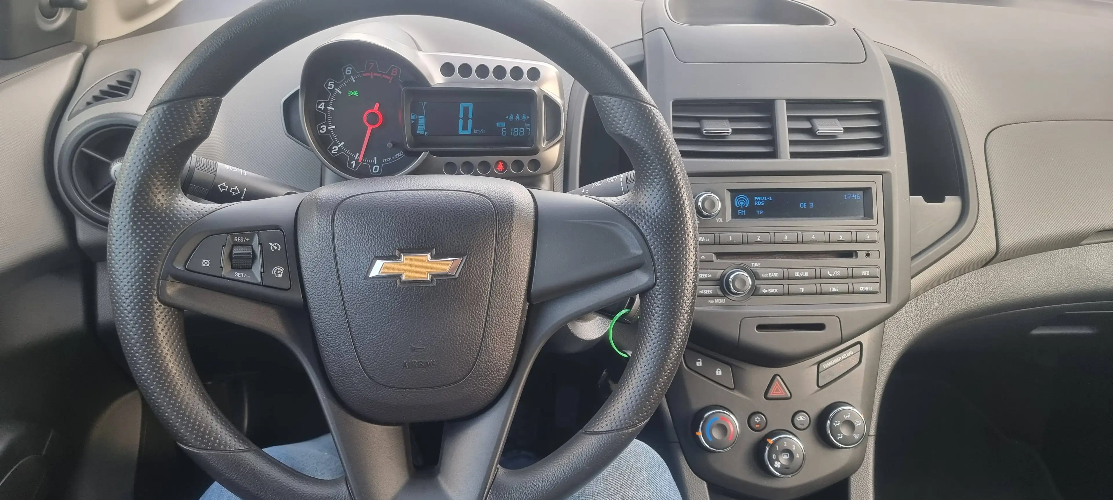 Chevrolet Aveo Aveo 1,2 LS Plus LS Plus — photo 7