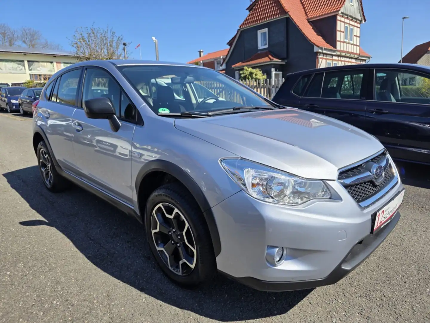 Subaru XV Active Klima ALU 107000km 4WD TÜV HÜ 06-26 Silber - 1