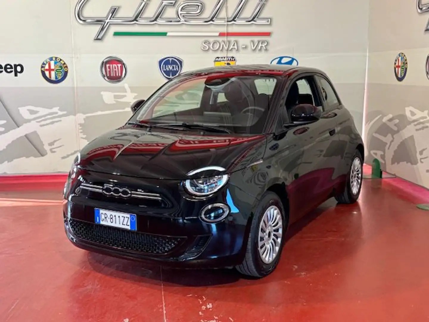 Fiat 500e NUOVA 500 HATCHBACK LA PRIMA 320 BERLINA Nero - 2