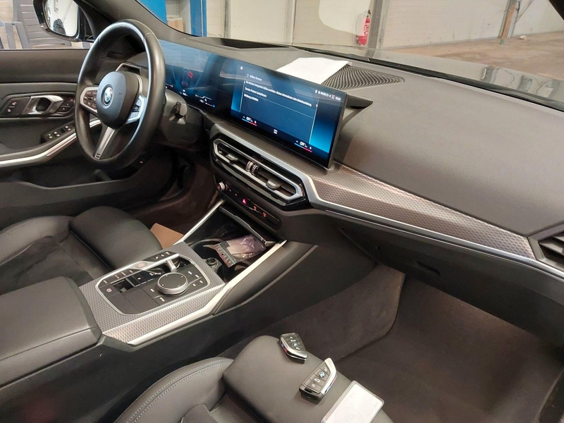 BMW 320 d M Sport ACC AHK KZU QI HUD 3ZK MEMORY 360° — photo 6
