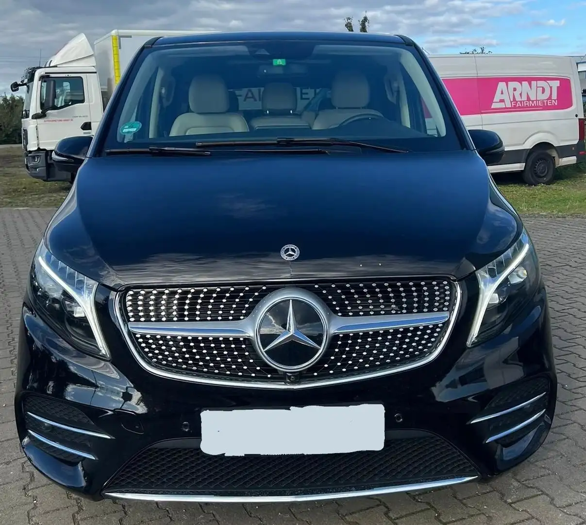 Mercedes-Benz V 300 d AMG Line 4MATIC lang AMG-Line *Pano Schwarz - 2