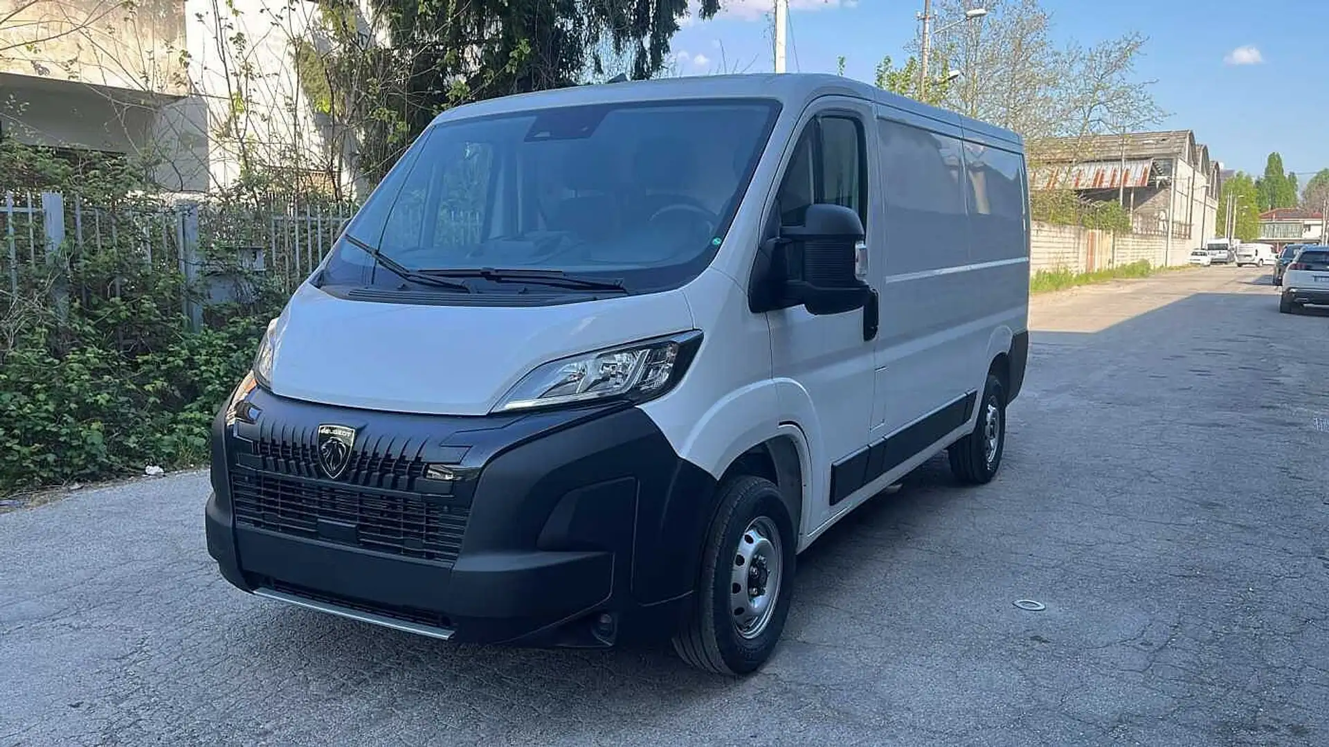 Peugeot Boxer NUOVO BOXER L2H1 333 2.2 BHDI 140 CV S&S Blanc - 2