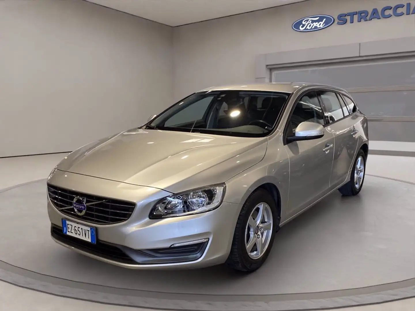 Volvo V60 1.6 d2 Business Grijs - 1
