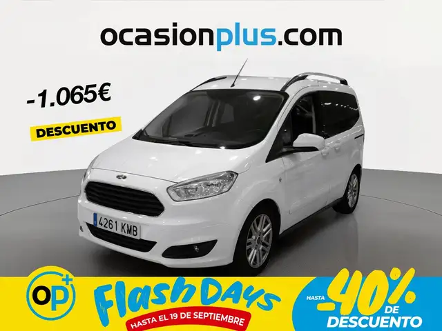 Ford Tourneo Courier 1.0 Ecoboost Titanium