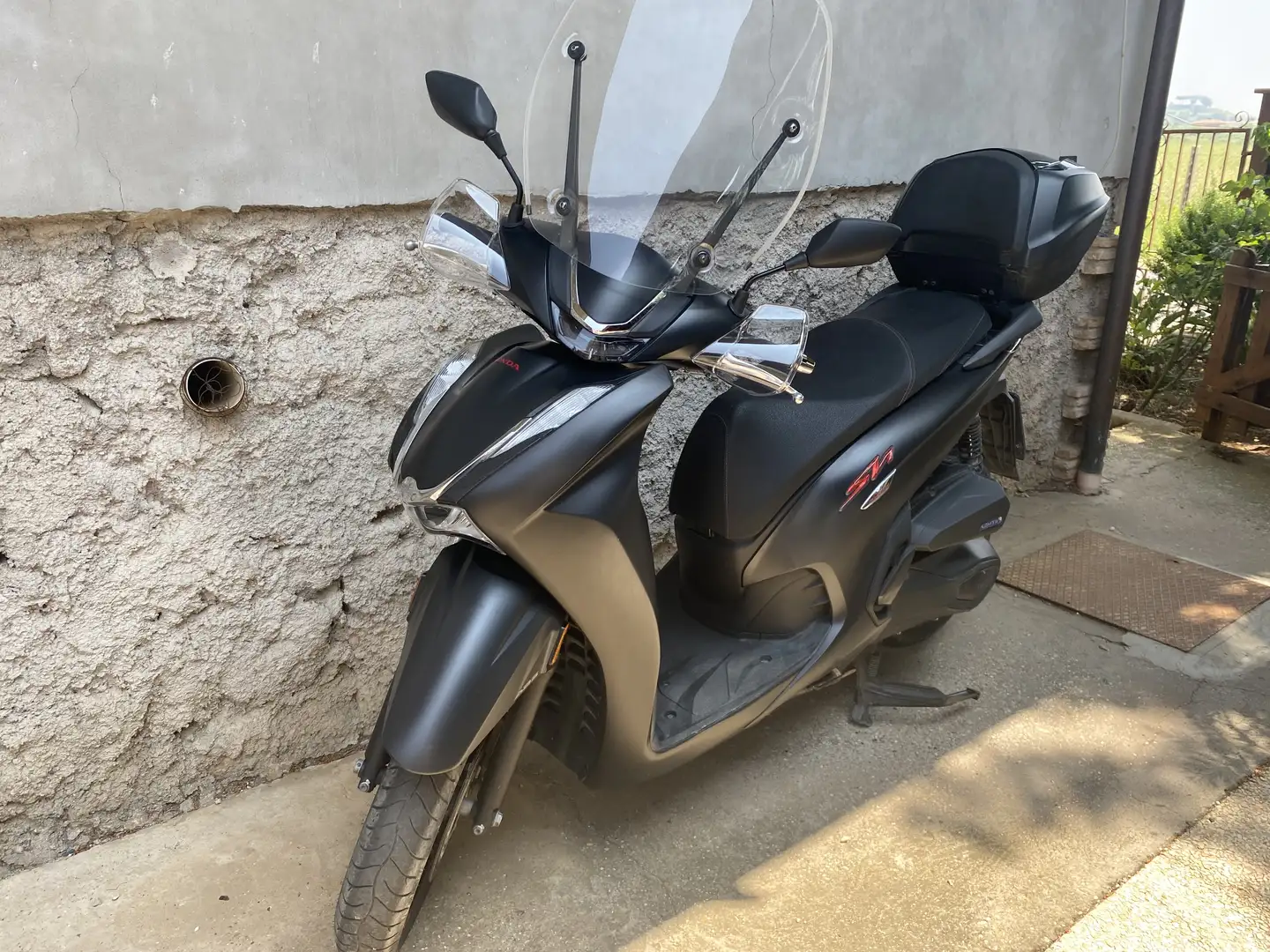 Honda SH 350i SPORT, nero opaco Nero - 2