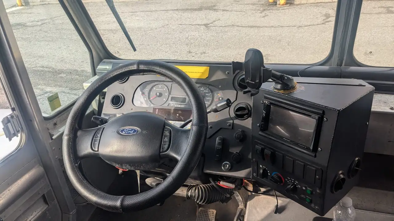 Ford F 350 снимка Ford F 350