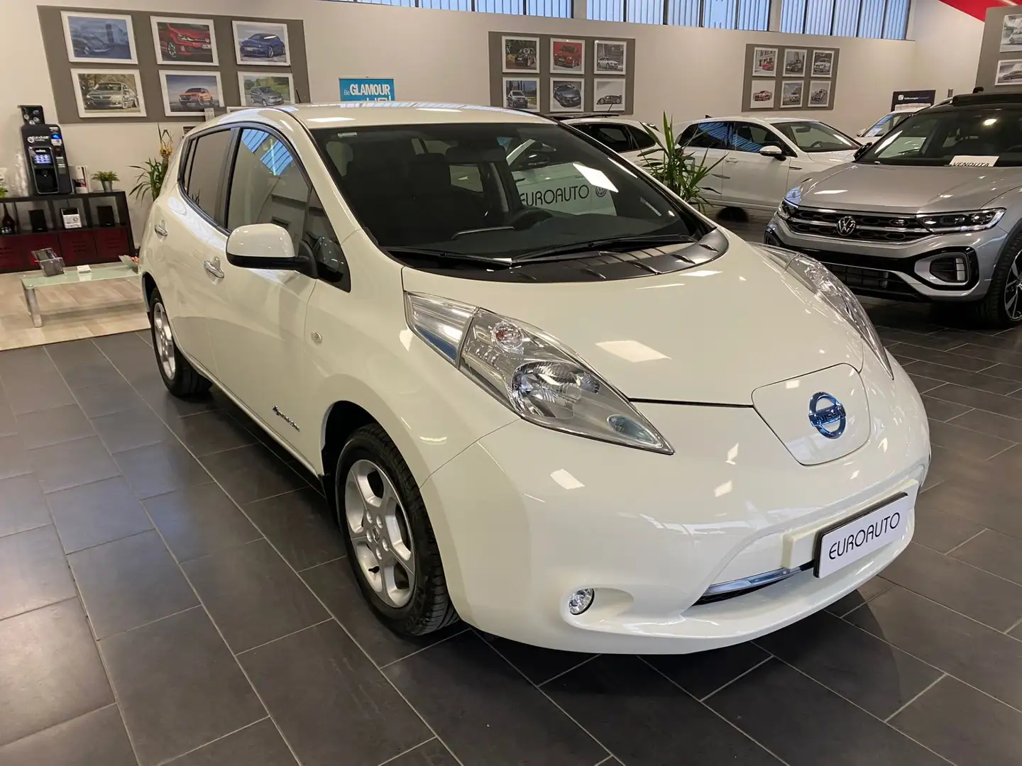 Nissan Leaf Visia Plus 30KWh Bianco - 2