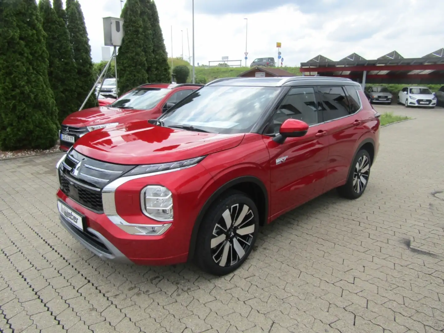 Mitsubishi Outlander 2.4 TOP Luxury-Paket ACC NAVI LED PANORAMA SHZ Roşu - 2
