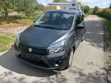Basis Automatikgetriebe -Original 7200Km- Klima-ZV -Tüv neu-5Türig