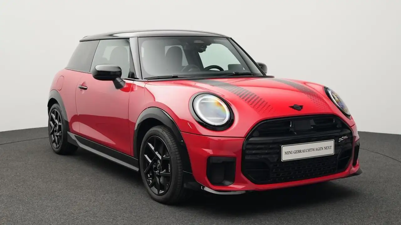 MINI Cooper S John Cooper Works Trim 15