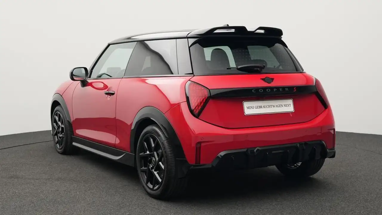 MINI Cooper S John Cooper Works Trim 4