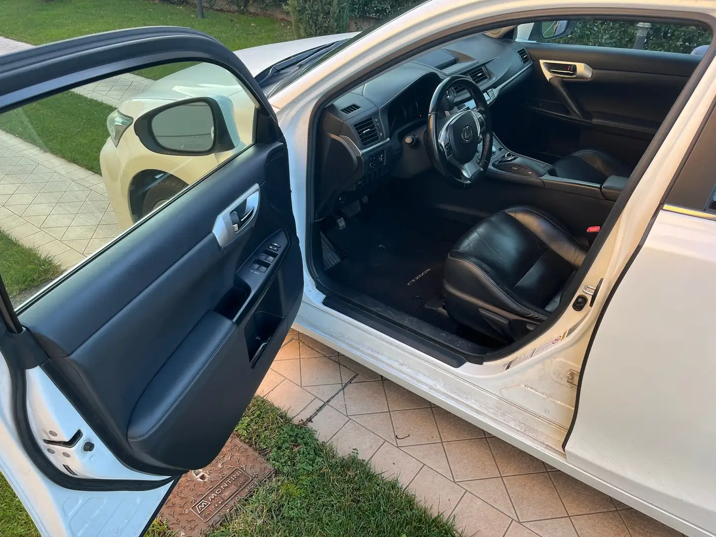 Lexus CT 200h CT 2010 1.8 F-Sport (style) cvt Bianco - 2