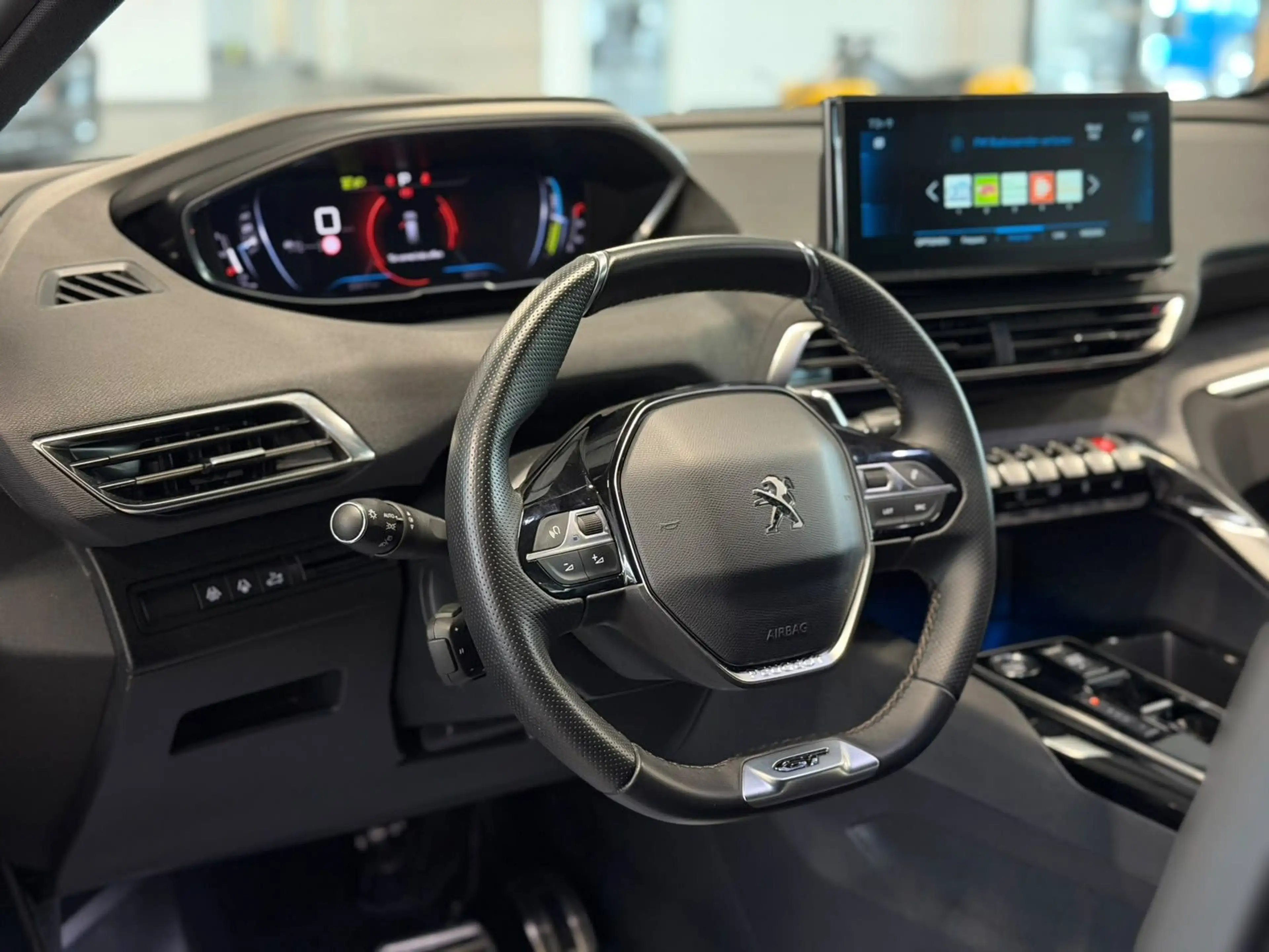 Peugeot 5008 Hybrid 136 GT PANO+ACC+KAM+LED+TOT.W+7SITZE — photo 8