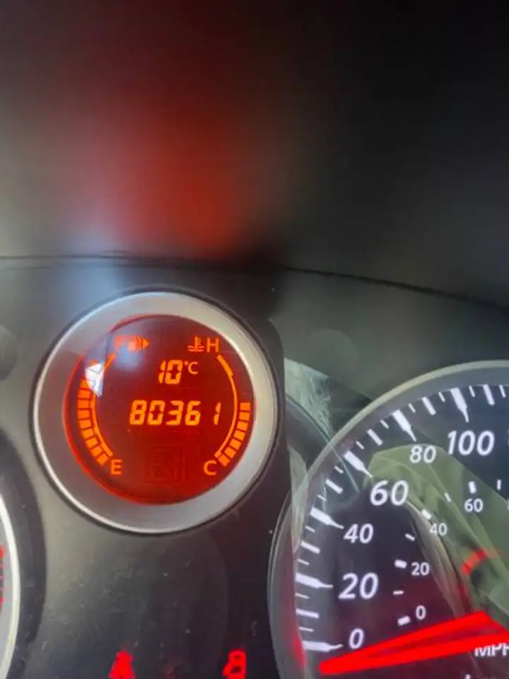 Nissan Sentra снимка Nissan Sentra