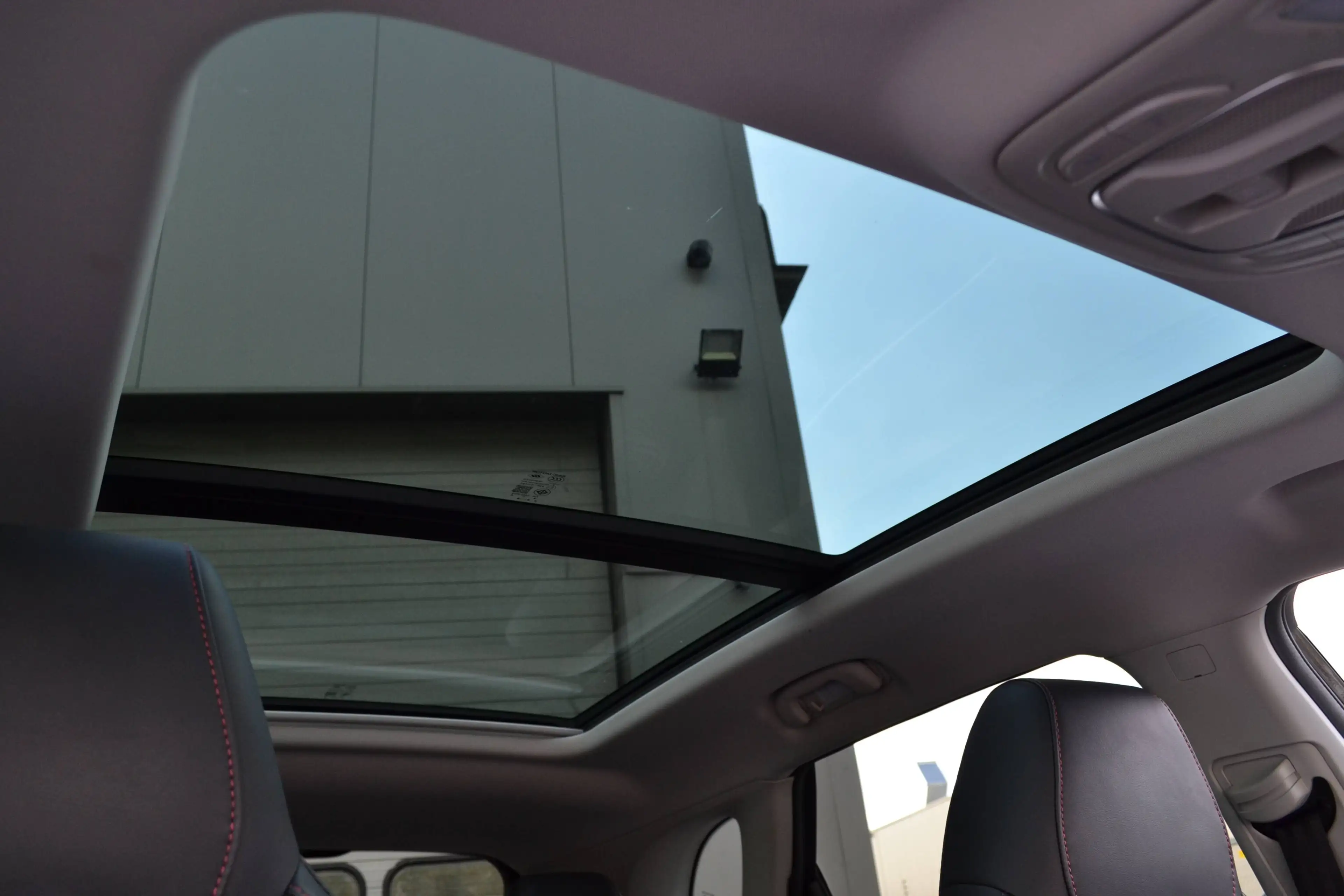MG EHS 1.5 Plug-in hybride * FULL OPTION * Pano dak  * — photo 10