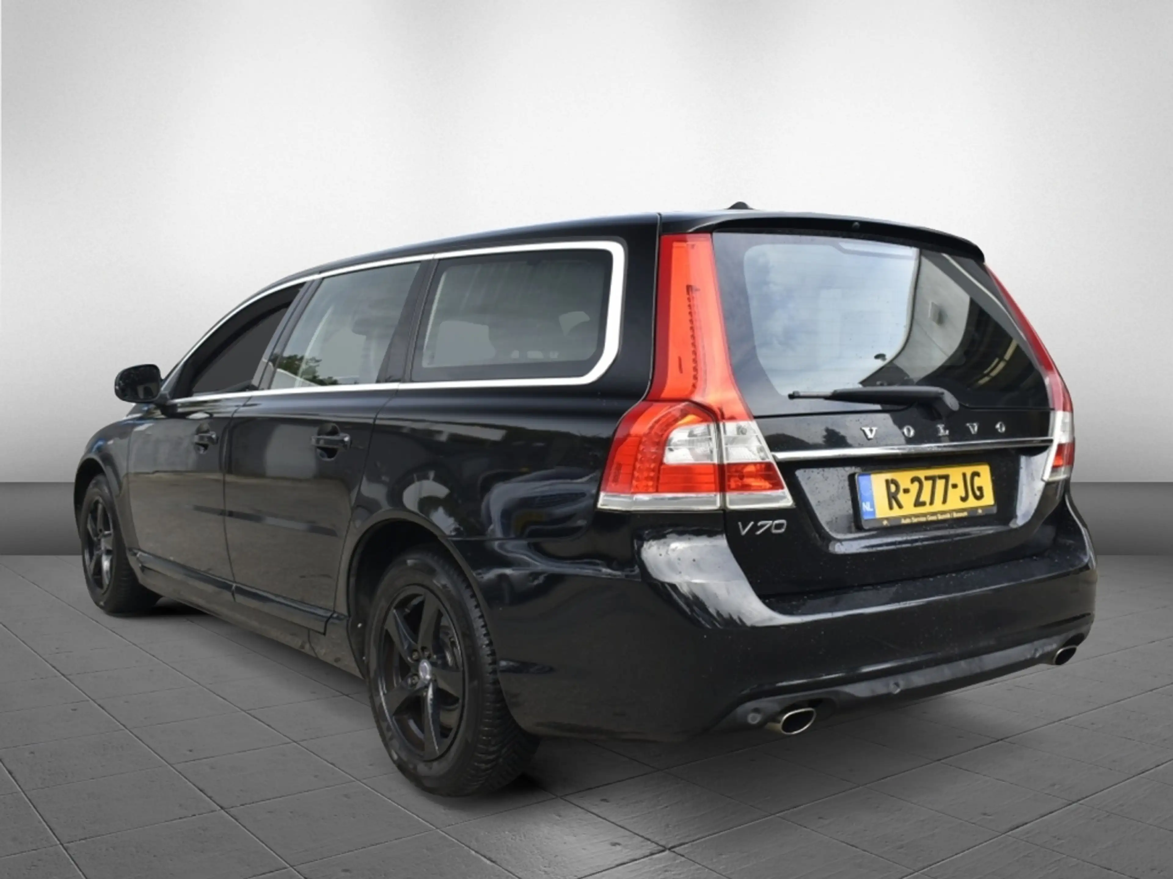 Volvo V70 2.0 T5 Kinetic — photo 7