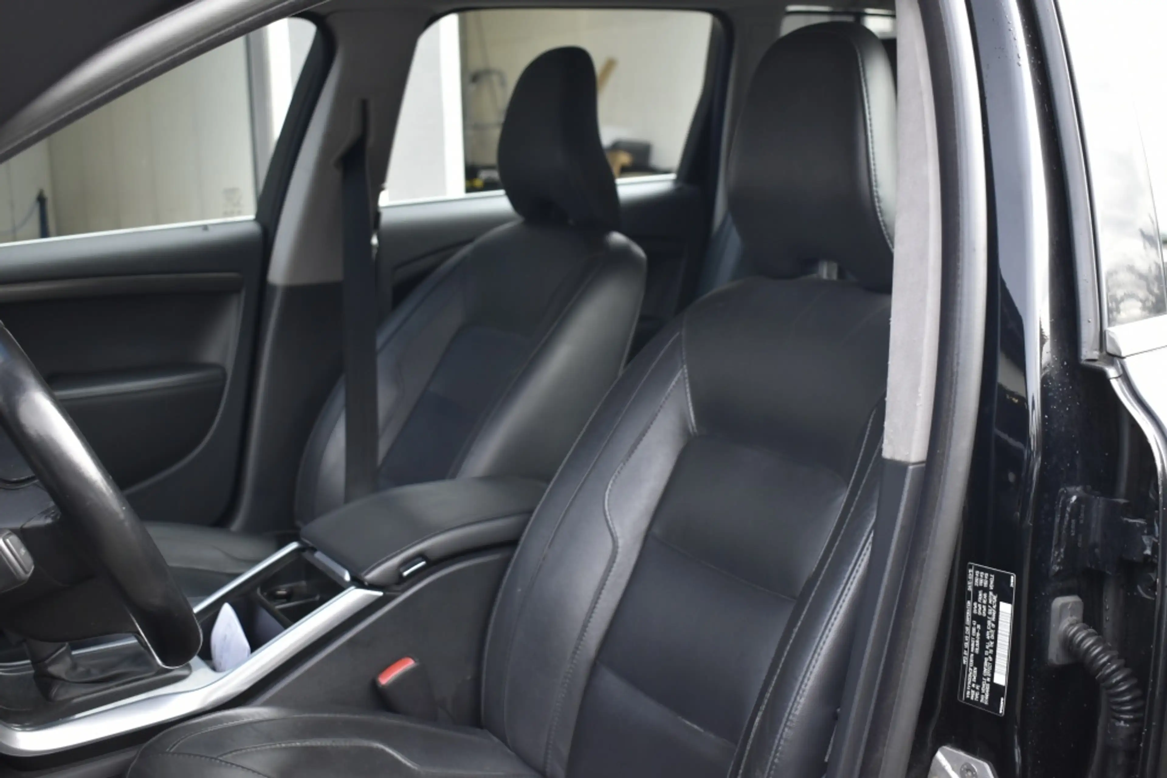 Volvo V70 2.0 T5 Kinetic — photo 10