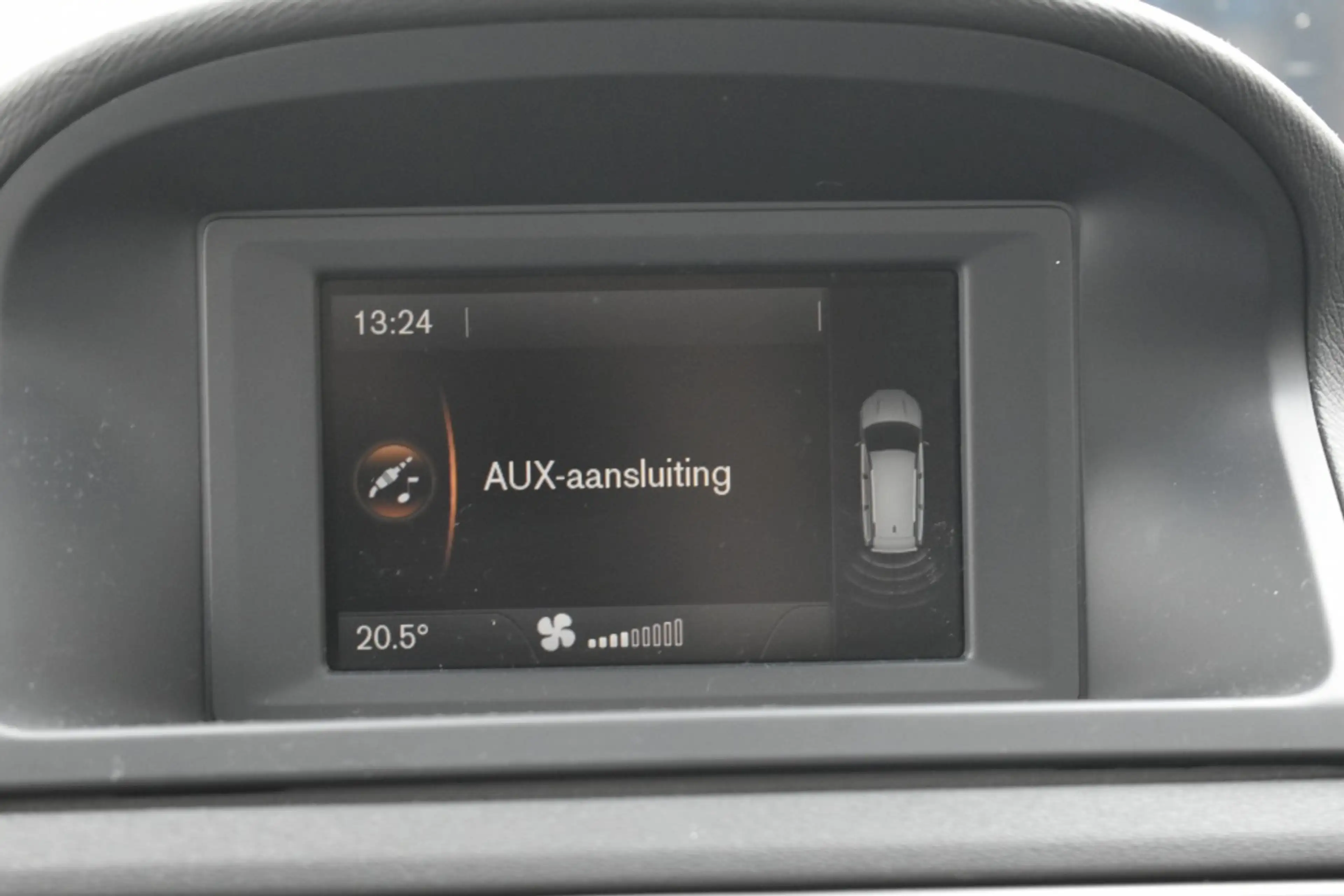 Volvo V70 2.0 T5 Kinetic — photo 21