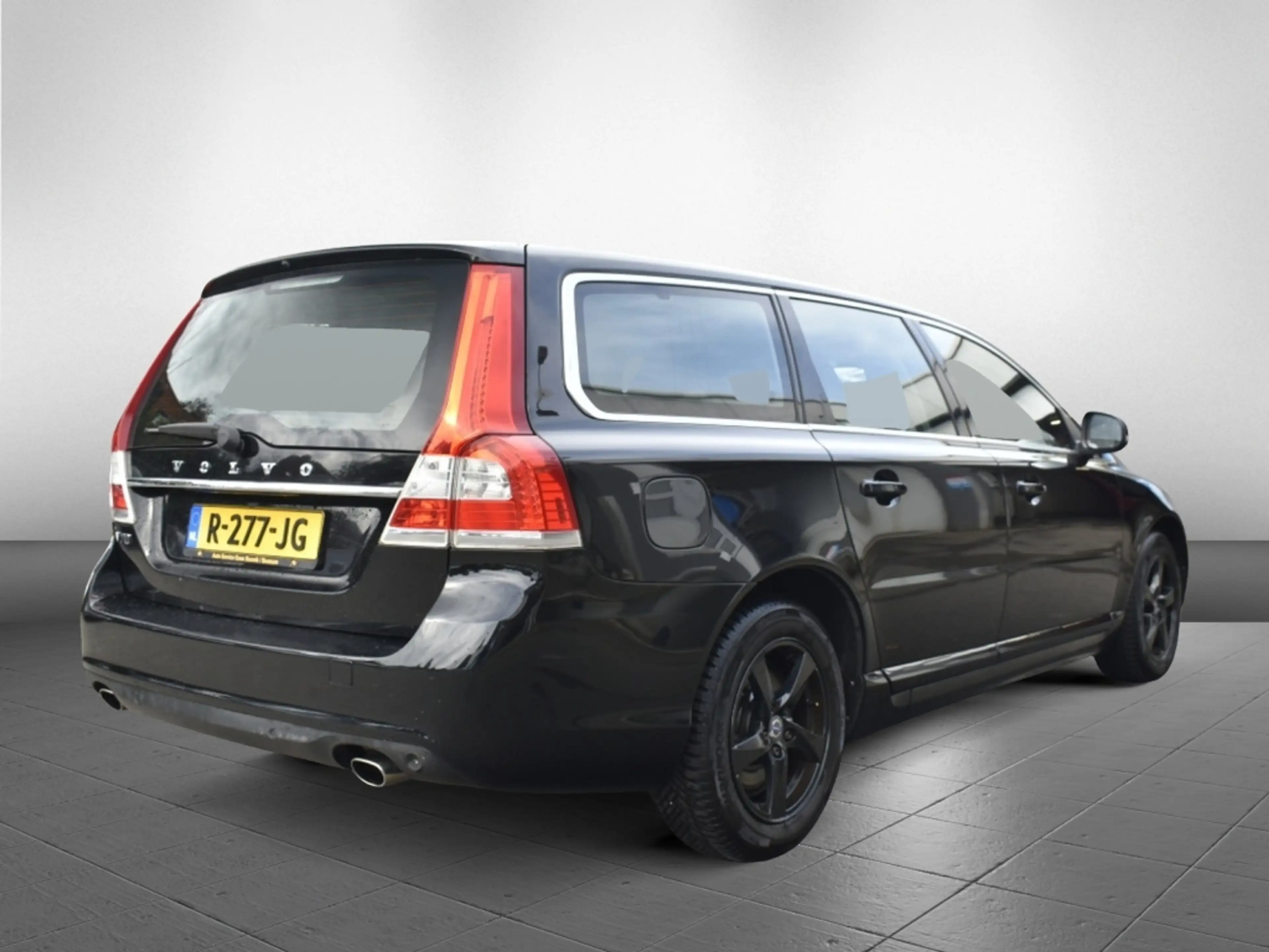 Volvo V70 2.0 T5 Kinetic — photo 5