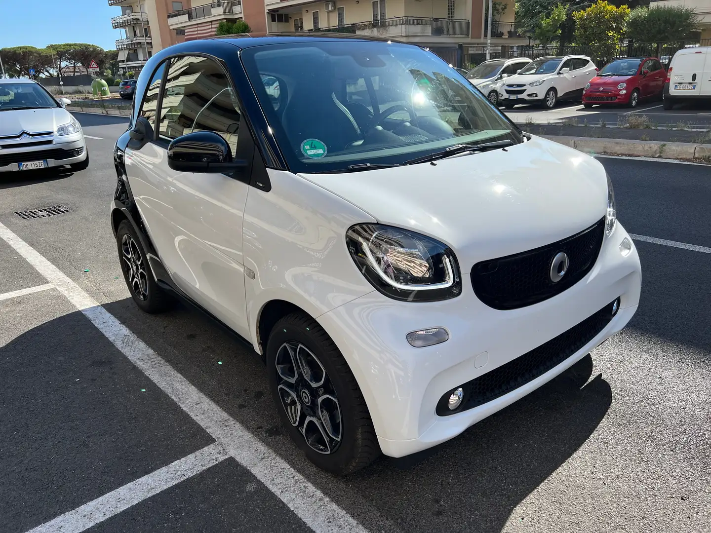 smart forTwo PRIME NAVI KAMERA LED PANORAMA CERCHIO 16 PELLE Bianco - 2