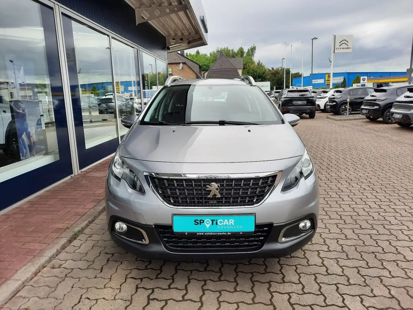Peugeot 2008 Active EAT6  AKLIMA SH GRA BT RFKAMERA Grau - 1