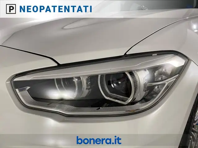 BMW 1 Series view 10