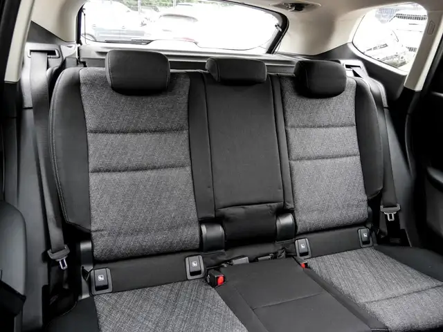 BMW X1 view 4