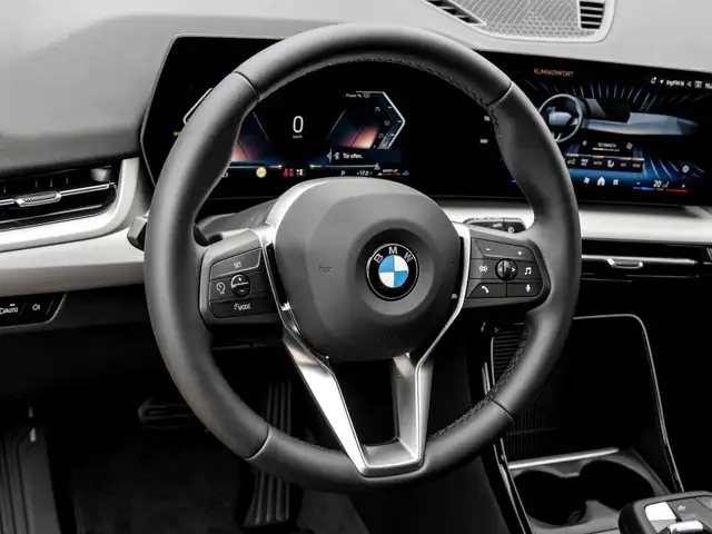 BMW X1 view 9