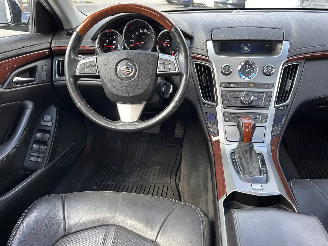 Cadillac CTS снимка Cadillac CTS