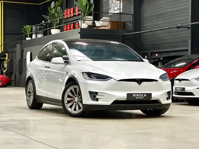 Tesla Model X PERFORMANCE  - RAVEN MODEL - TOW HOOK