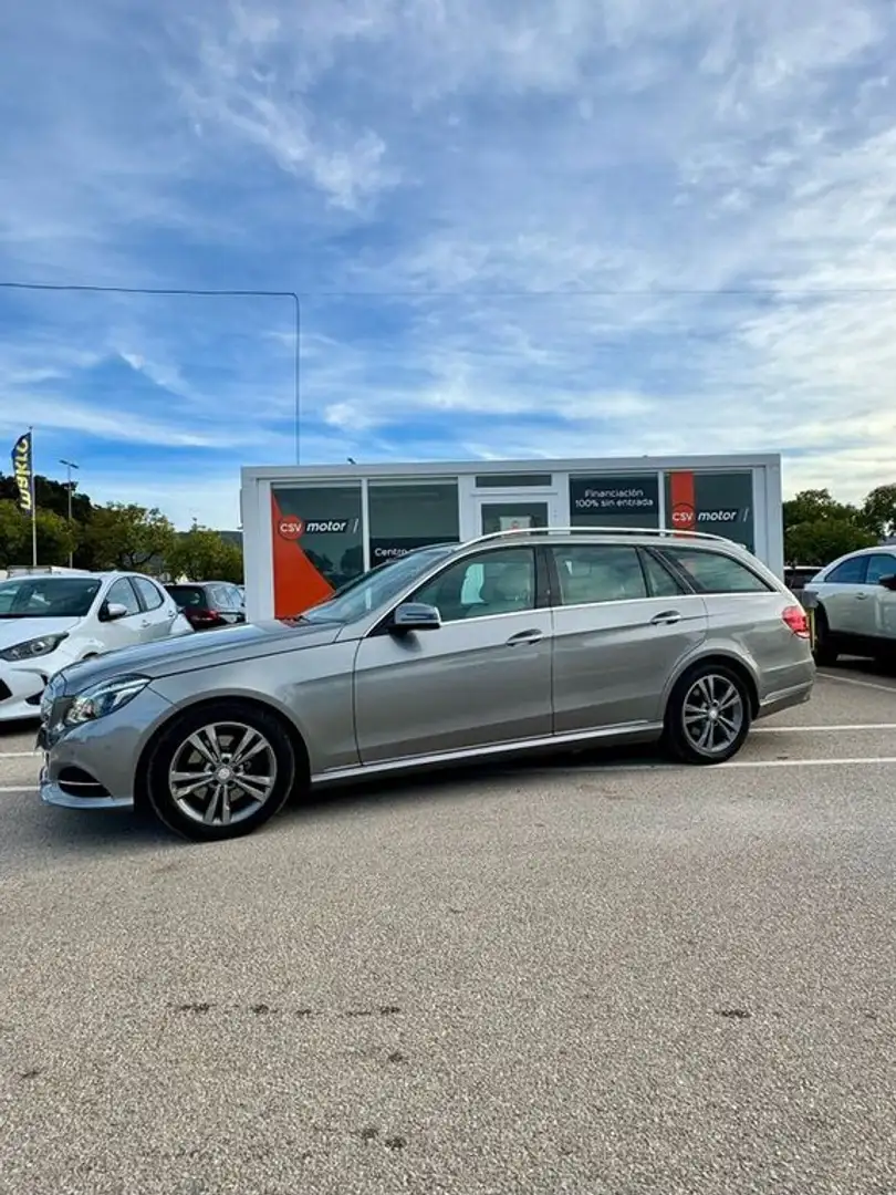 Mercedes-Benz E 300 BlueTEC HYBRID Estate Gris - 2