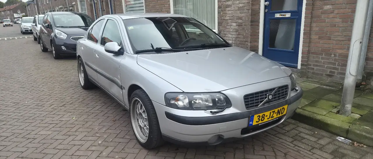 Volvo S60
