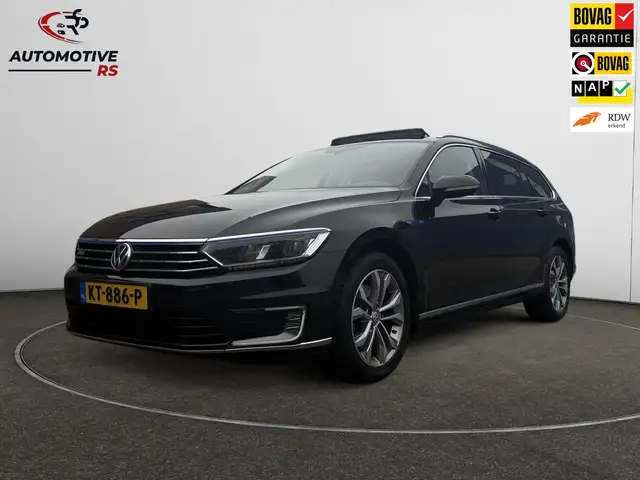 Volkswagen Passat Variant GTE 2016 Navi Pano VirtualCockpit Camera Nap Keyle