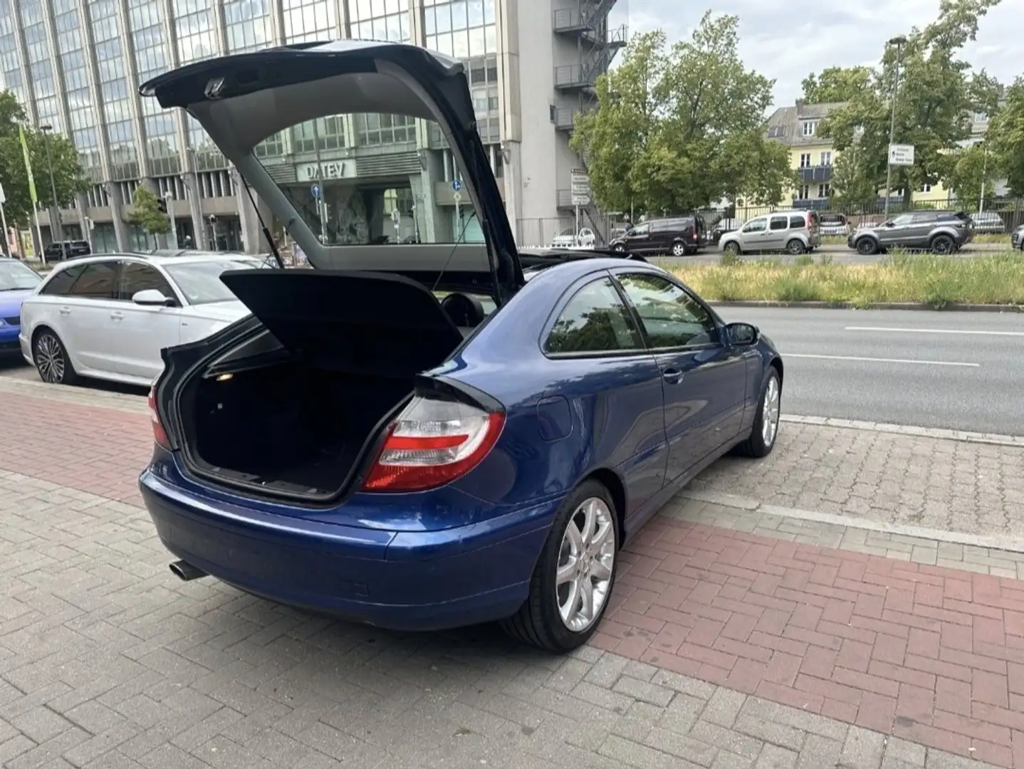 Mercedes-Benz C 230 Kompressor Sportcoupe Sport Edition - 1