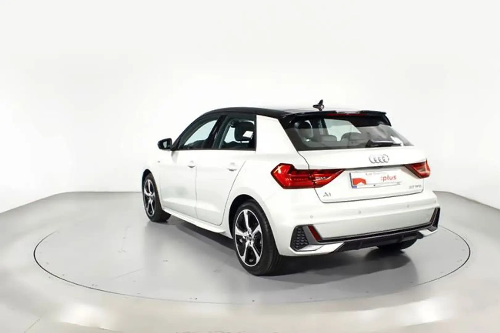 Audi A1 Sportback 30 TFSI Adrenalin S tronic 85kW Negro - 2