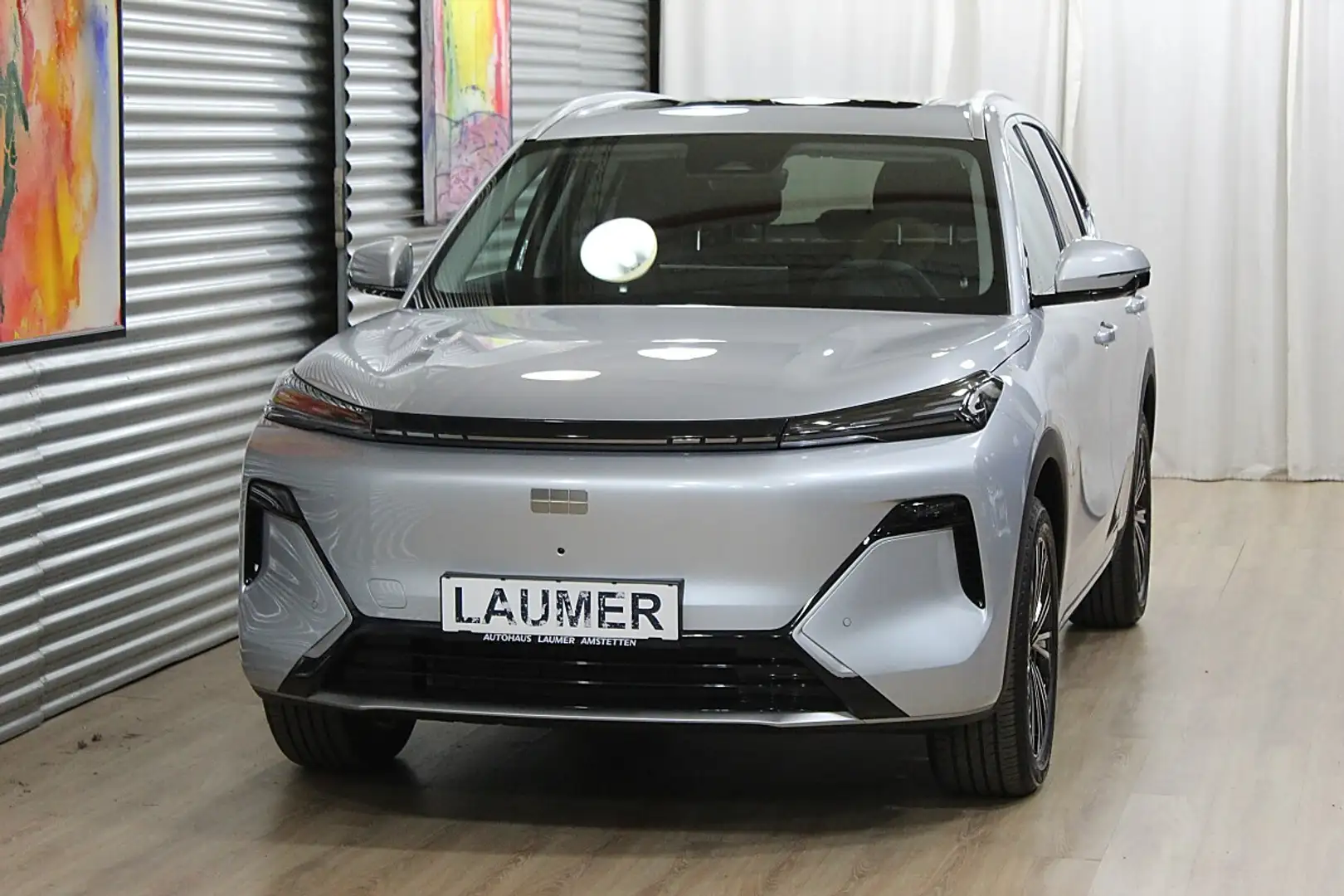 Geely Starray EM-i EM-i Max+ 29,8kWh-Batterie Silber - 2