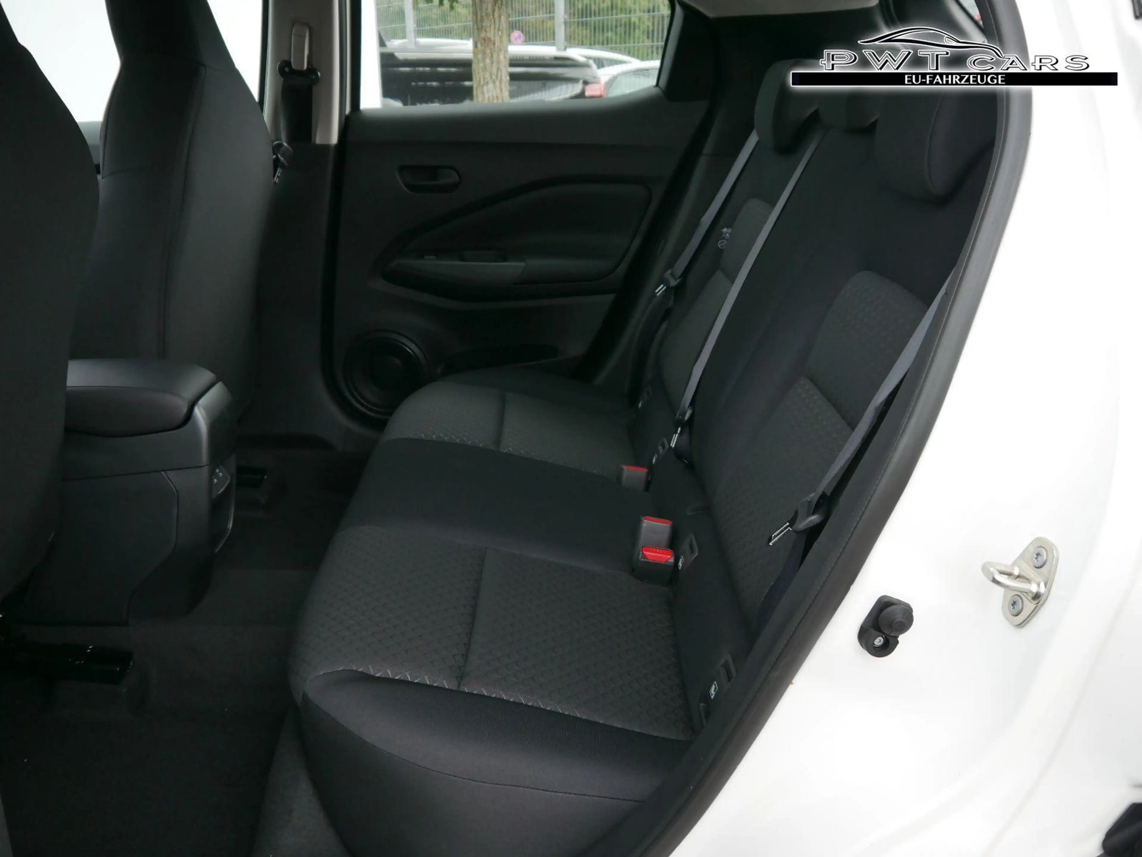 Nissan Juke Acenta 1.0 DIG-T Acenta*NAVI-ÜBER-SMARTLINK*TEM... — photo 8