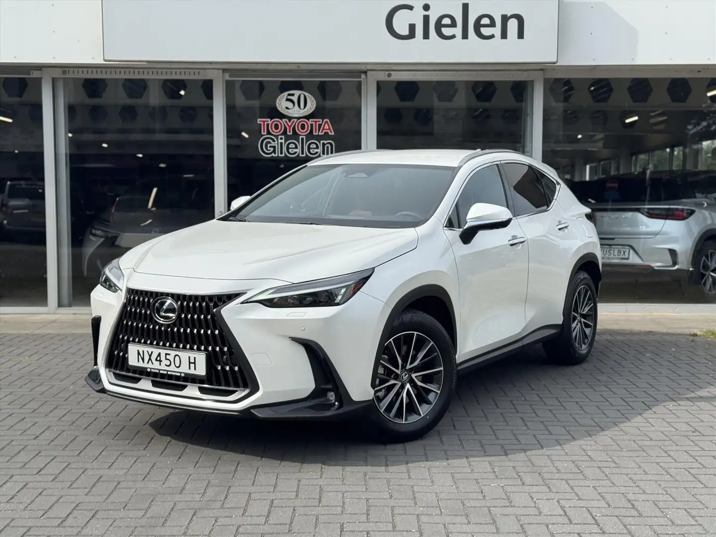 Lexus NX 450h+ AWD Luxury Line Plus | 360 Camera, Leer, Groot sch Blanc - 1